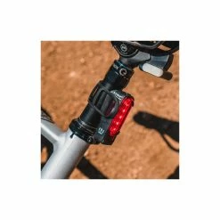Lezyne Feu Arrière Apesud Strip Drive -VTT Soldes 1 LED 36R V104 1