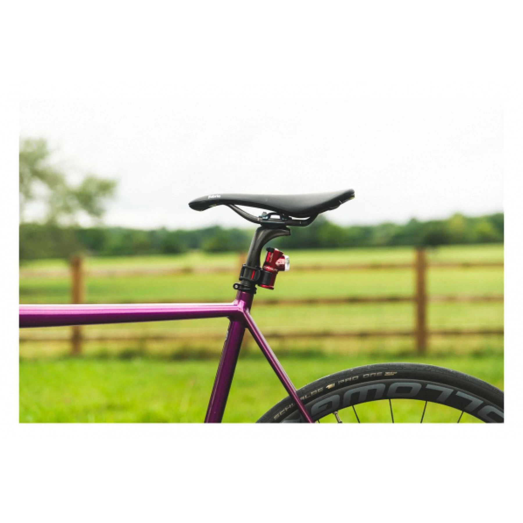 Éclairage Arrière Rechargeable Exposure Lights Blaze Mk3 Daybright, Reakt & Peloto 9 Éclairage Arrière Rechargeable Exposure Lights Blaze Mk3 Daybright, Reakt & Peloto – Image 7