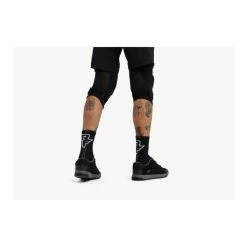 Genouillère Race Face Ambush Stealth 2022 19 Genouillère Race Face Ambush Stealth 2022 -VTT Soldes RFAAAMBUUSTK03 3