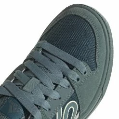 Chaussures Femme Adidas Five Ten Freerider 16 Chaussures Femme Adidas Five Ten Freerider -VTT Soldes adidas fx4451 8 footwear photography detail view 1 white 000