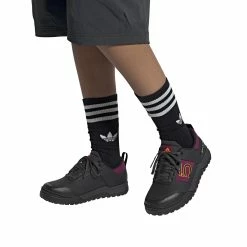 Chaussures Femme Adidas Five Ten Impact Pro 18 Chaussures Femme Adidas Five Ten Impact Pro -VTT Soldes fu7531 ftw on model front white